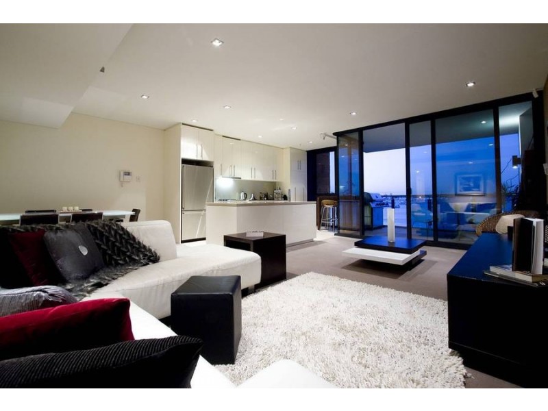 N207/70 Canning Beach Road, Applecross WA 6153