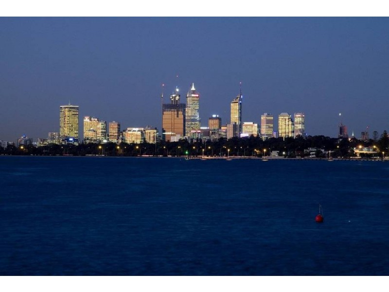 N207/70 Canning Beach Road, Applecross WA 6153