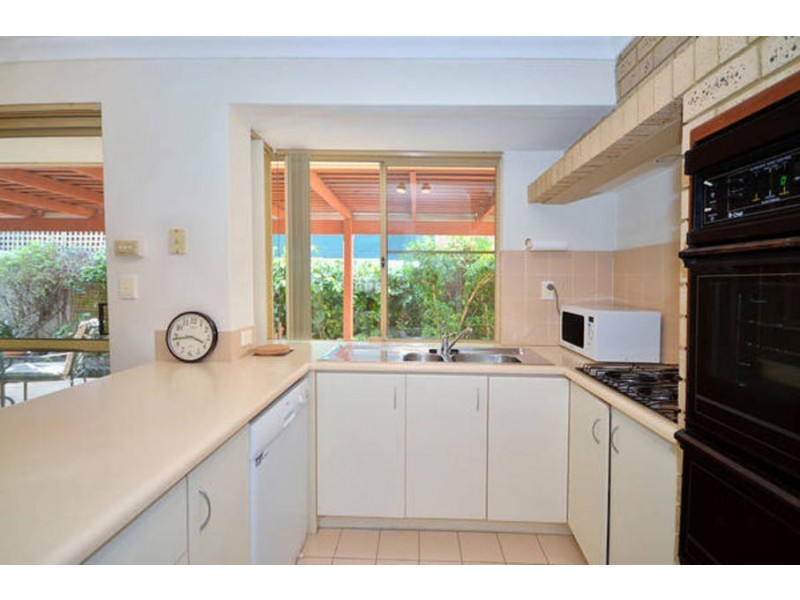 3/5 Helm Street, Mount Pleasant WA 6153