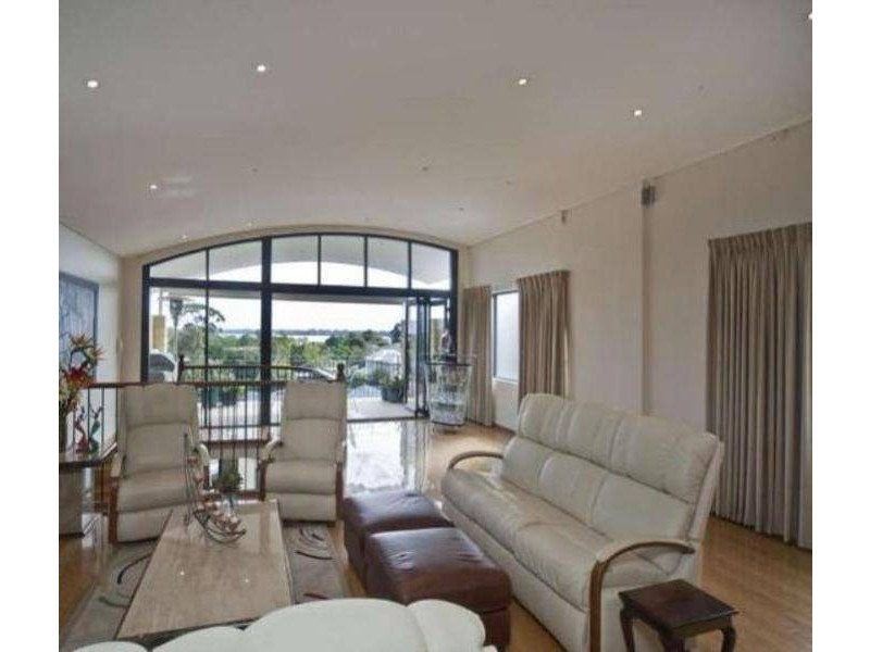 713B Canning Highway, Applecross WA 6153