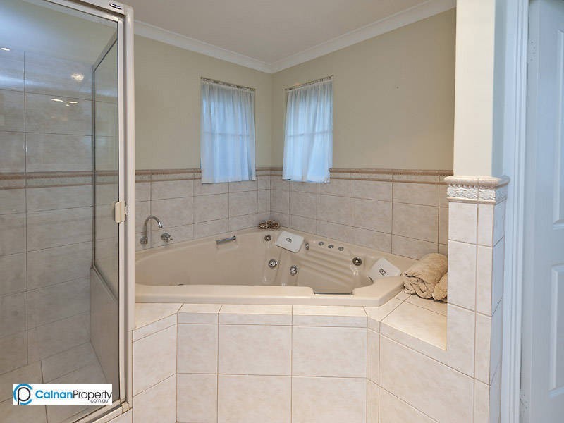 8 Crest Avenue, Mount Pleasant WA 6153