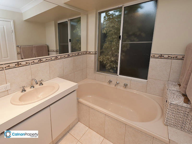 8 Crest Avenue, Mount Pleasant WA 6153