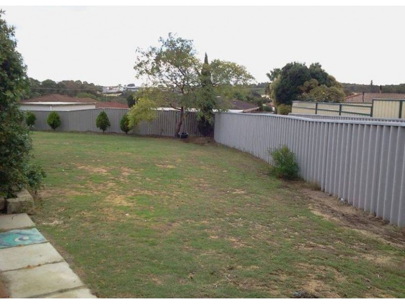 19 Redruth Court, Yanchep WA 6035