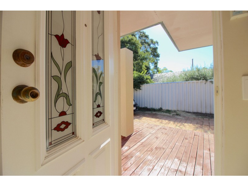 4A  Kavanagh Street, Mount Pleasant WA 6153