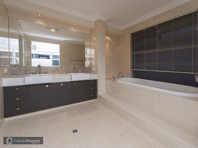 34B Henley Road, Ardross WA 6153