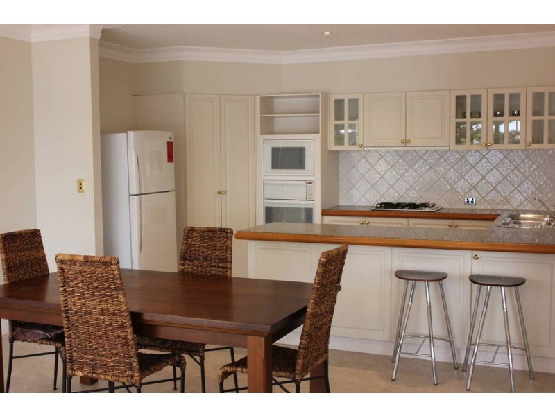 1 62 Kishorn Road, Mount Pleasant WA 6153