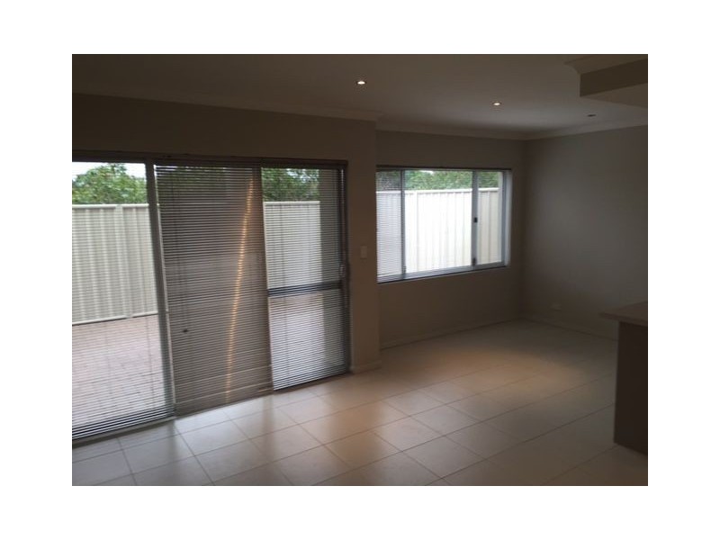 9/1 Lomax Crt, Beeliar WA 6164