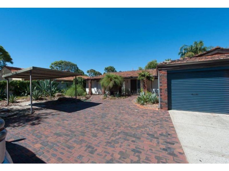 256 Riseley St, Booragoon WA 6154