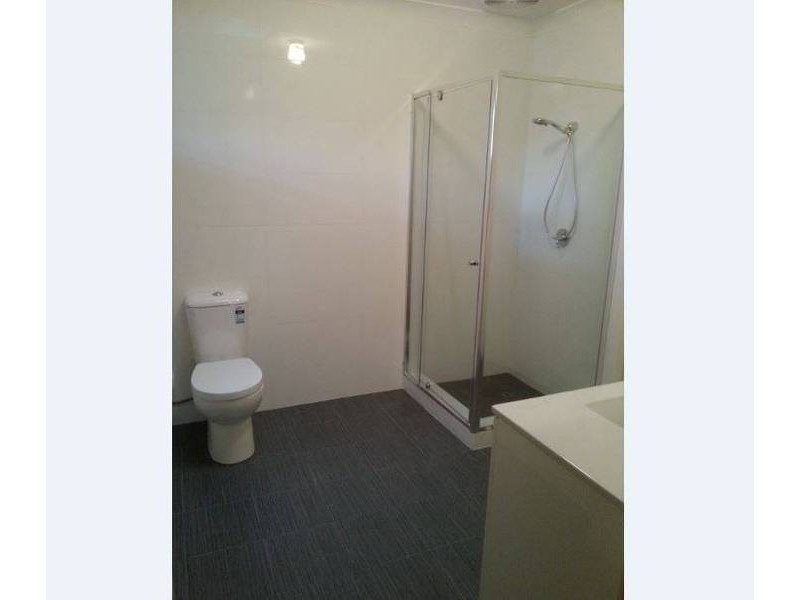 256 Riseley St, Booragoon WA 6154