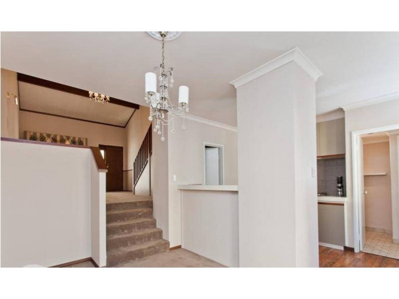 77B Comer St, Como WA 6152