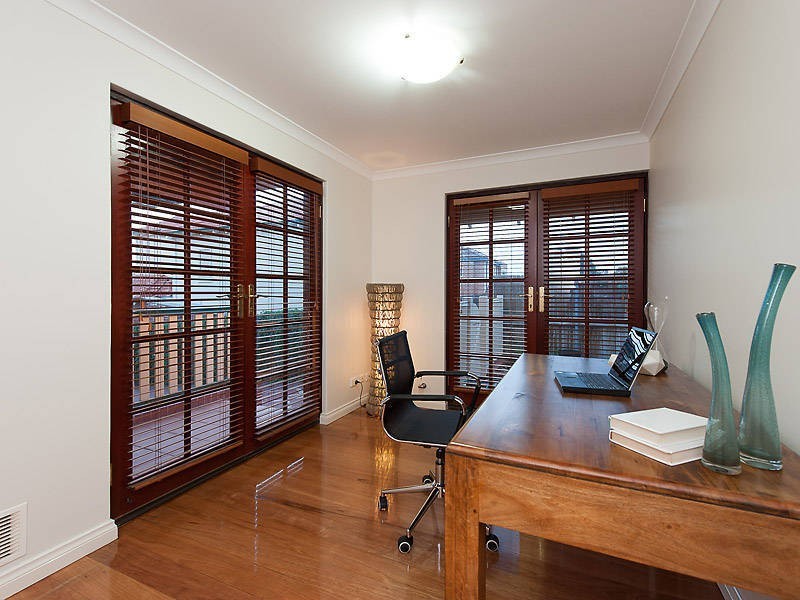 48 TENTH AVE, Maylands WA 6051