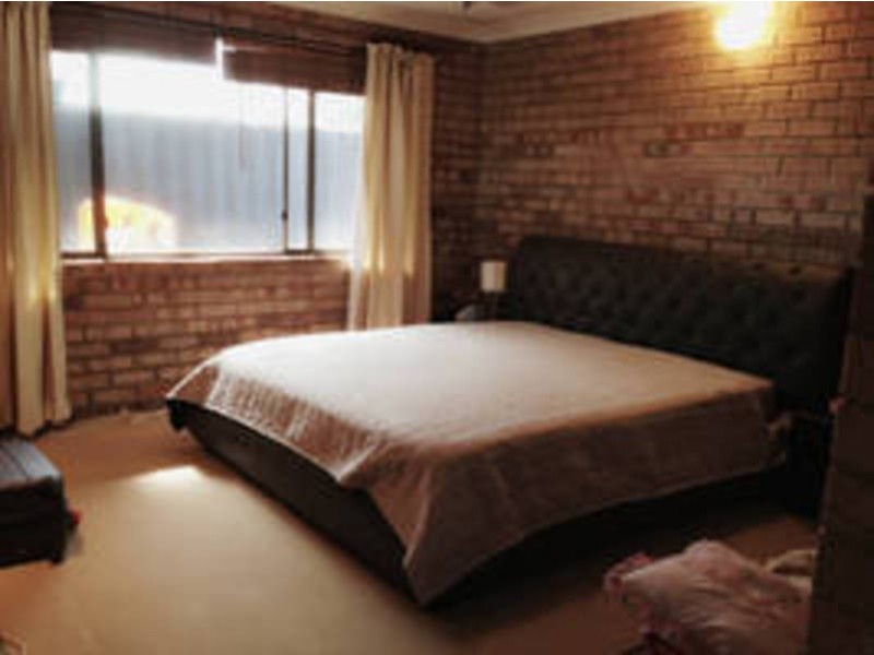 27 Latham Street, Alfred Cove WA 6154