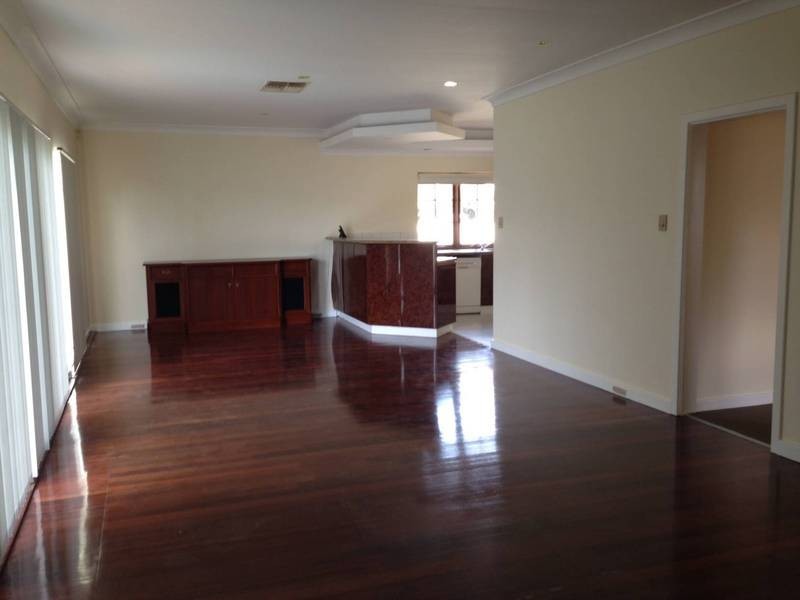 5 Ormond Road, Attadale WA 6156