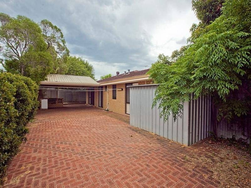 207a South Terrace, Como WA 6152