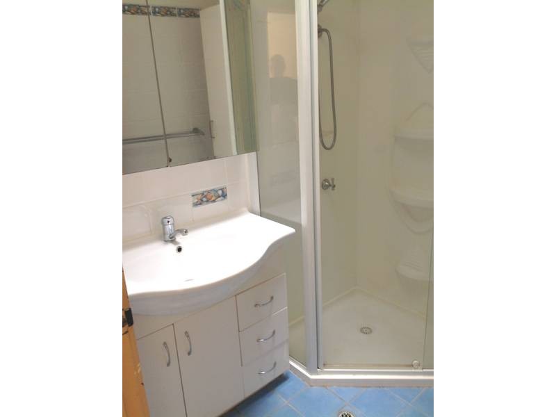 2/21 Golf Road, Parkwood WA 6147