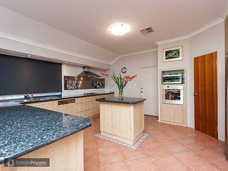 53 Peterborough Circle, North Lake WA 6163