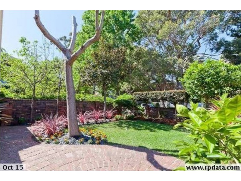 2/11 Wingfield Avenue, Crawley WA 6009