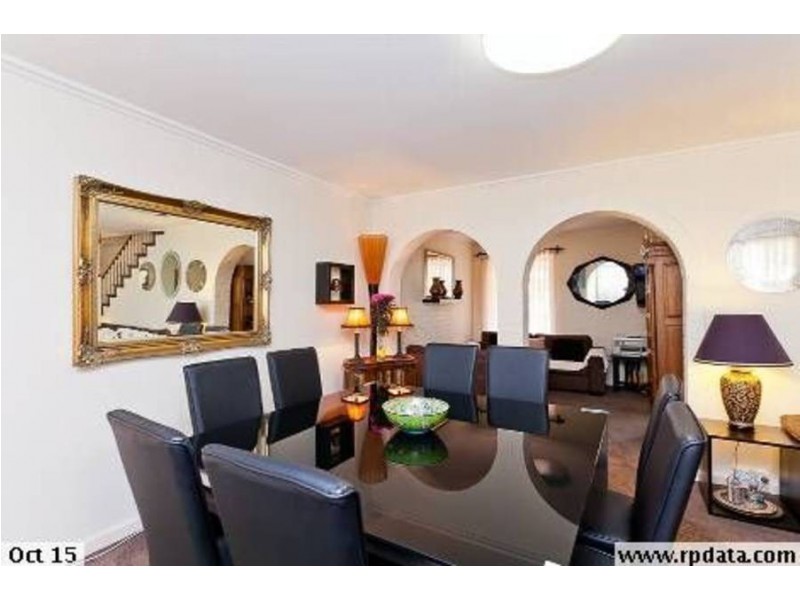 2/11 Wingfield Avenue, Crawley WA 6009