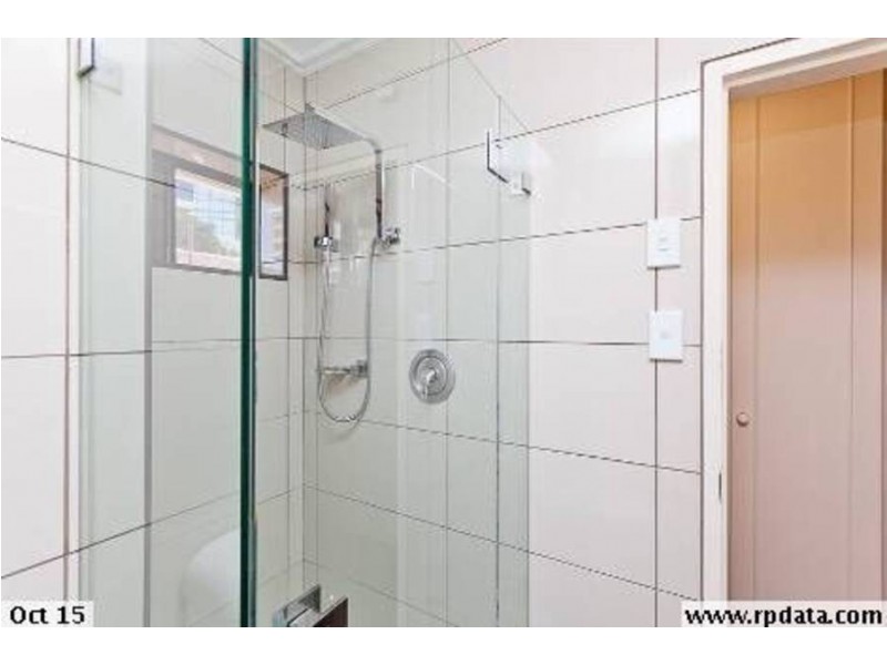 2/11 Wingfield Avenue, Crawley WA 6009