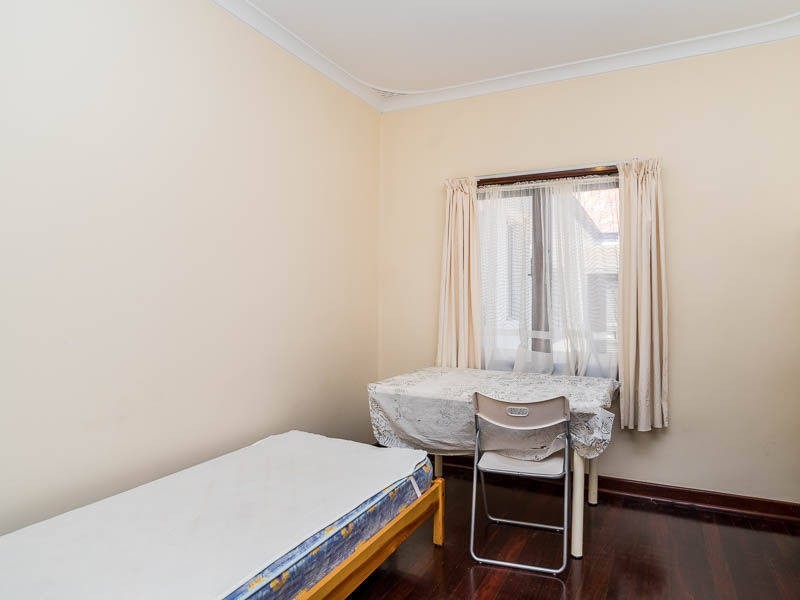 6 Cadden Street, Victoria Park WA 6100