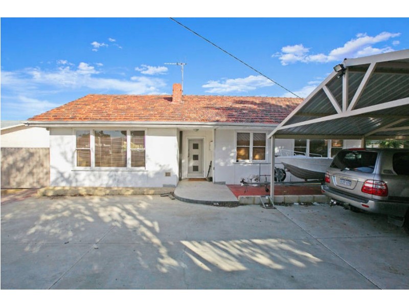 153 Leach Highway, Willagee WA 6156