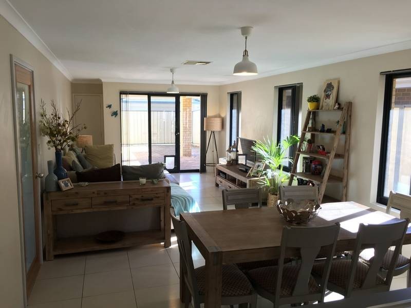 140 Lyon Road, Aubin Grove WA 6164