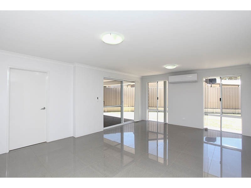 40 Oswald Street, Coolbellup WA 6163