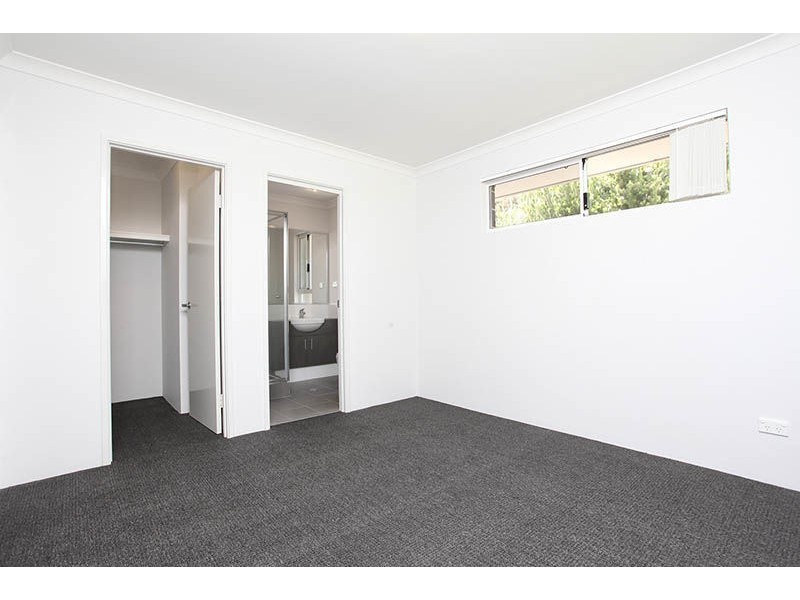 40 Oswald Street, Coolbellup WA 6163