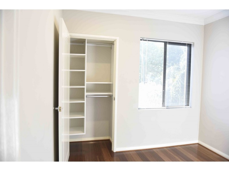 4/8 Sleat Road, Mount Pleasant WA 6153