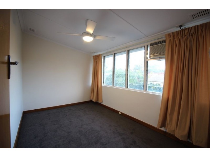 6 Boston Way, Booragoon WA 6154