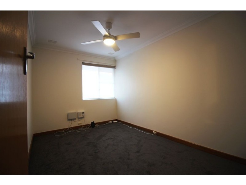 6 Boston Way, Booragoon WA 6154