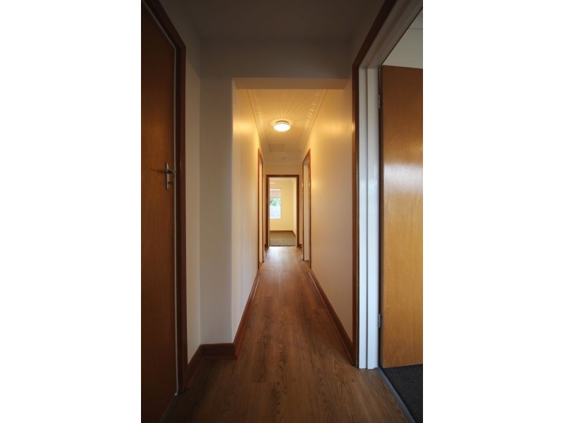 6 Boston Way, Booragoon WA 6154