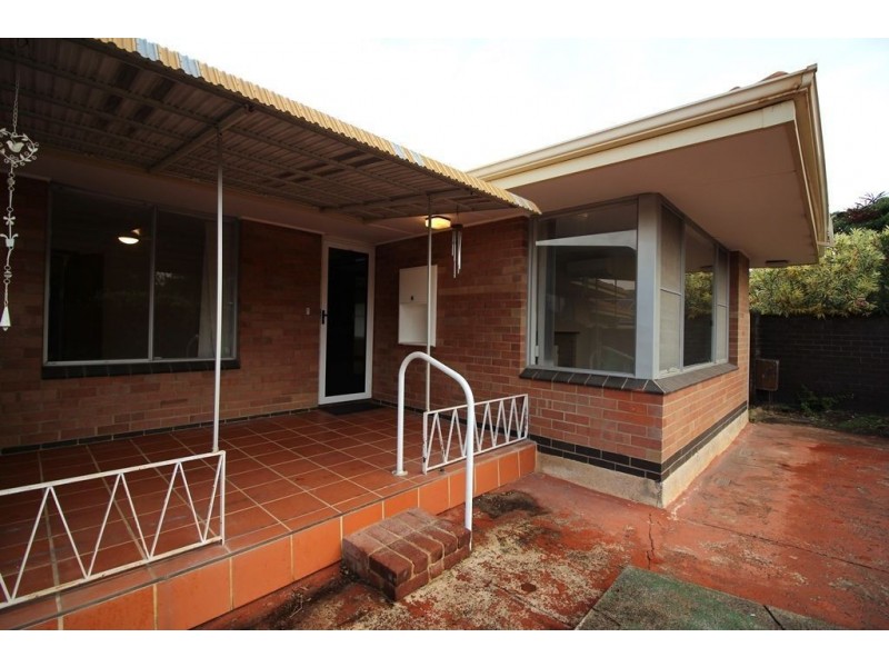 6 Boston Way, Booragoon WA 6154