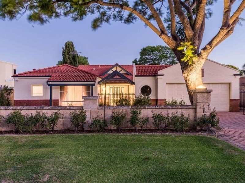 9 Bateman Road, Mount Pleasant WA 6153