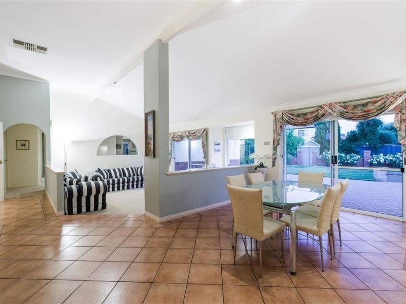 9 Bateman Road, Mount Pleasant WA 6153