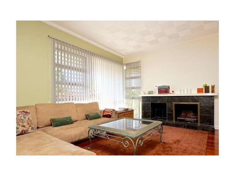 80 McCallum Crescent, Ardross WA 6153