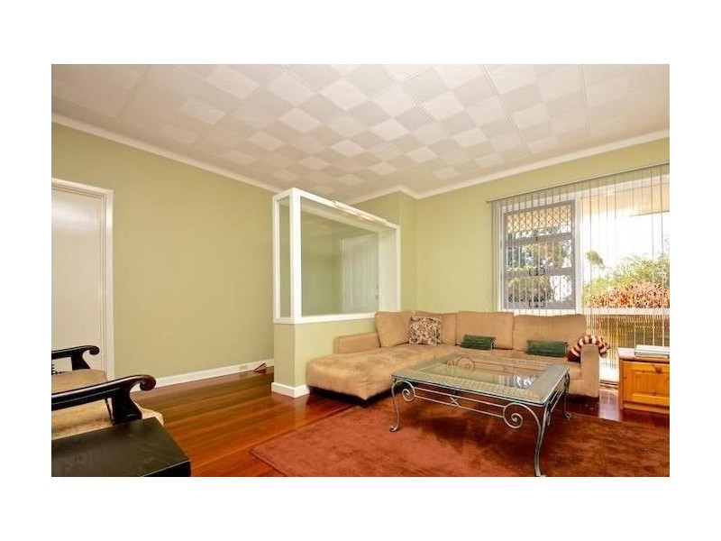 80 McCallum Crescent, Ardross WA 6153