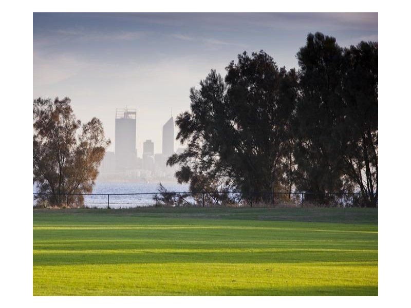 180A Burke Drive, Attadale WA 6156