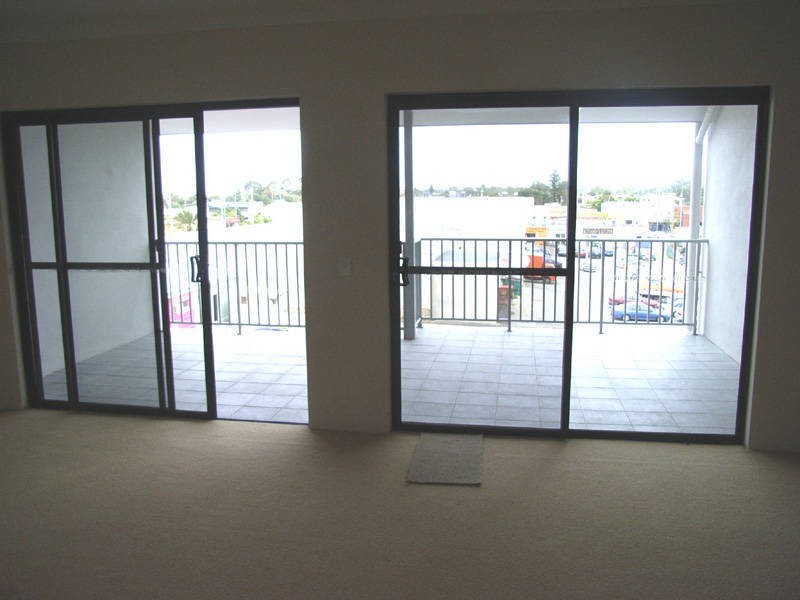 77/18-24 Kent Street, Rockingham WA 6168