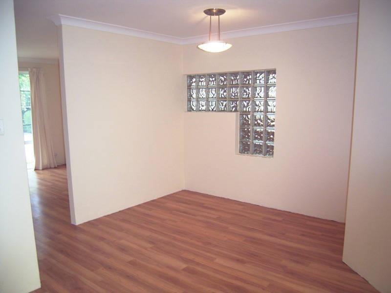 1/11 Bell Street, Rockingham WA 6168