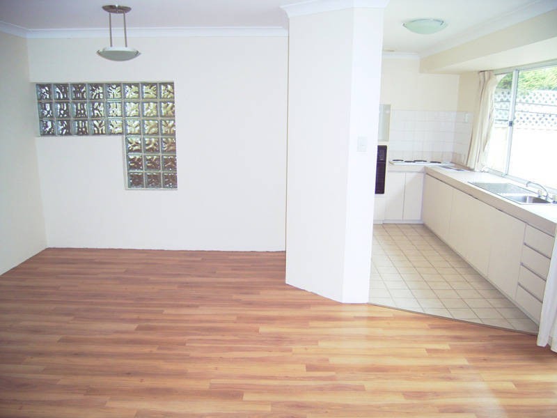 1/11 Bell Street, Rockingham WA 6168