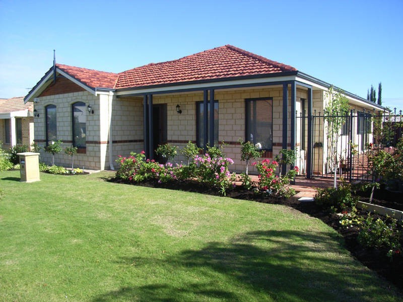 104 Fisher Street, Rockingham WA 6168