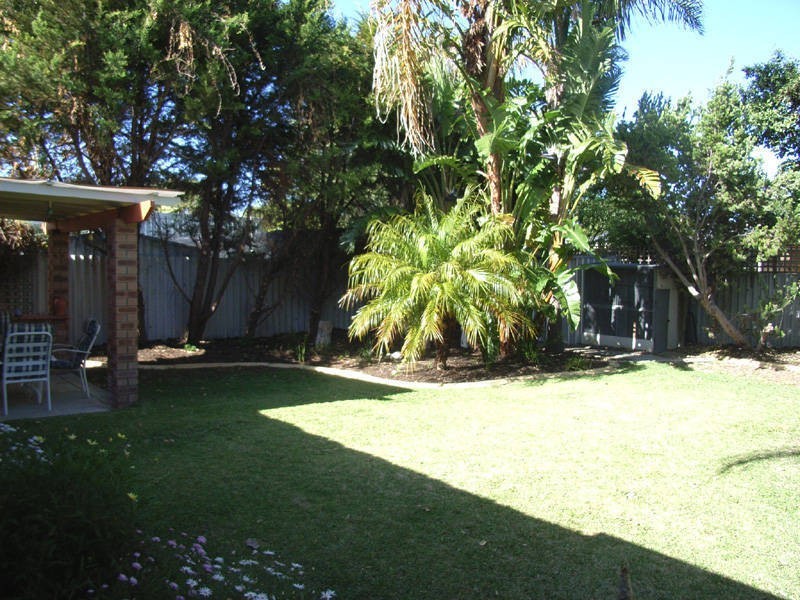 7 Sculptor Close, Rockingham WA 6168