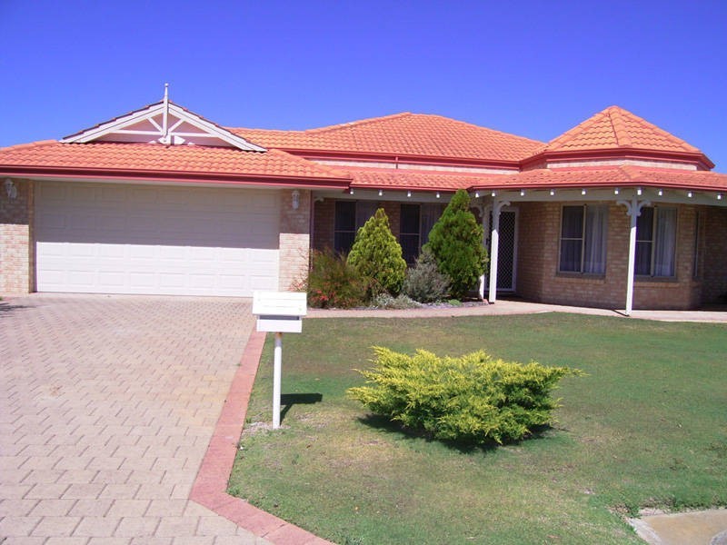 24 Venice Retreat, Warnbro WA 6169