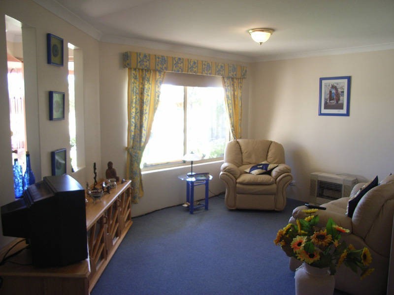 26 Rees Crescent, Rockingham WA 6168