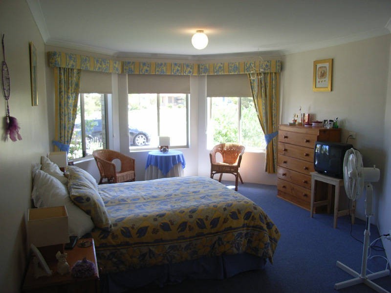 26 Rees Crescent, Rockingham WA 6168