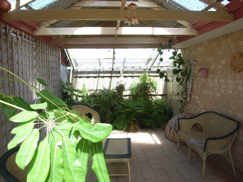 26 Rees Crescent, Rockingham WA 6168