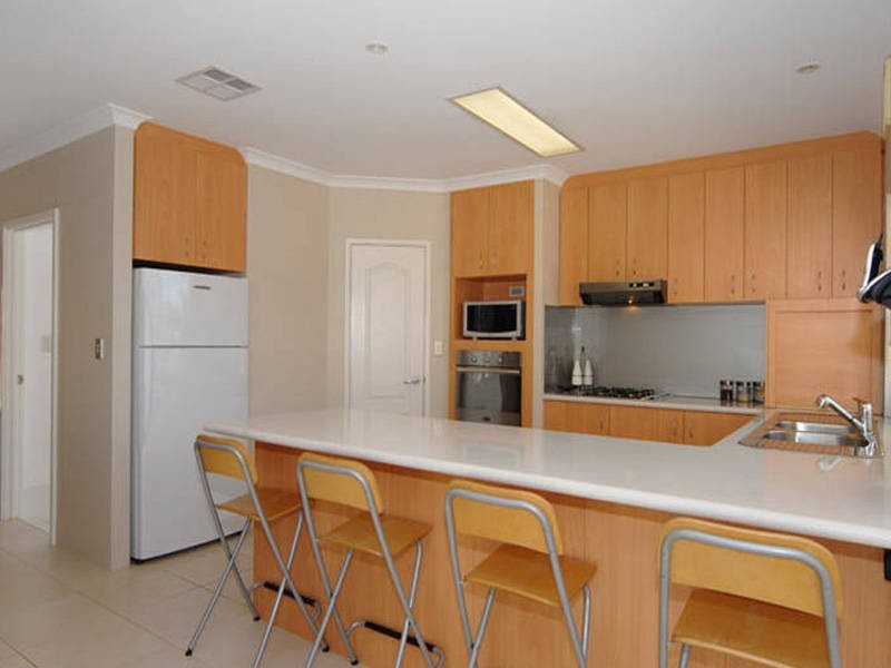 23 St Cloud Way, Port Kennedy WA 6172