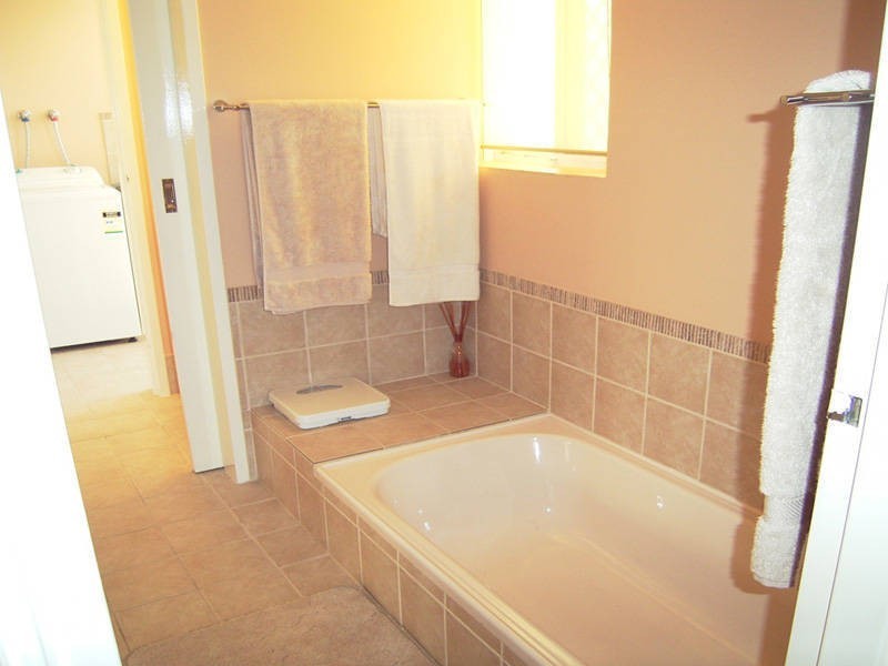 25 Kitson Street, Rockingham WA 6168