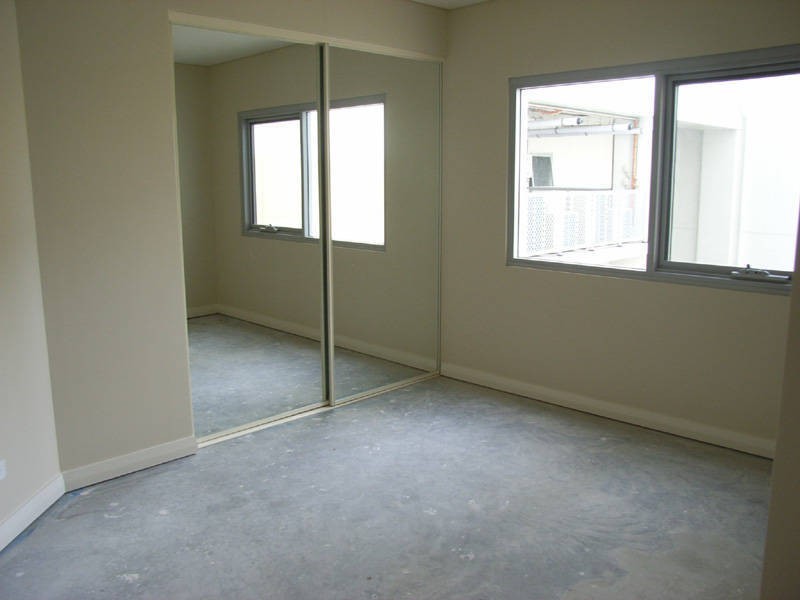 5/61 Rockingham Beach Road, Rockingham WA 6168